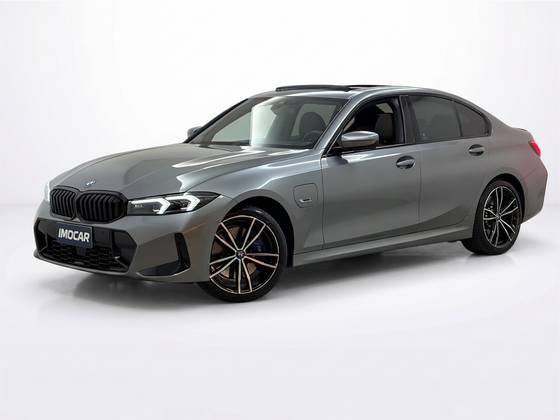 BMW 330e 2.0 16V TURBO HÍBRIDO M SPORT AUTOMÁTICO BMW 330e 2.0 16V TURBO HÍBRIDO M SPORT AUTOMÁTICO